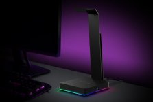 Cooler-Master-GS750-RGB-headset-Stand.jpg